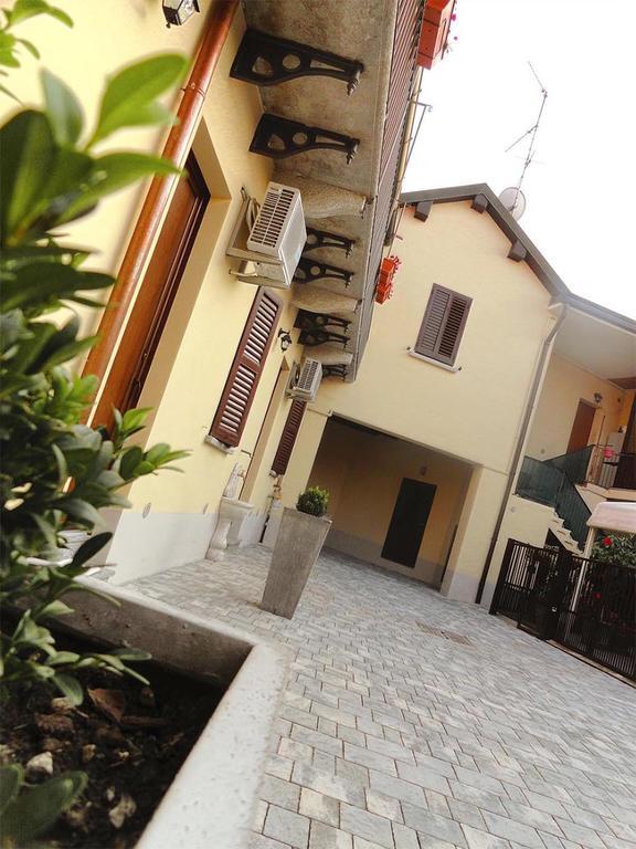 Apartmán La Casa Di Margit Nova Milanese Exteriér fotografie